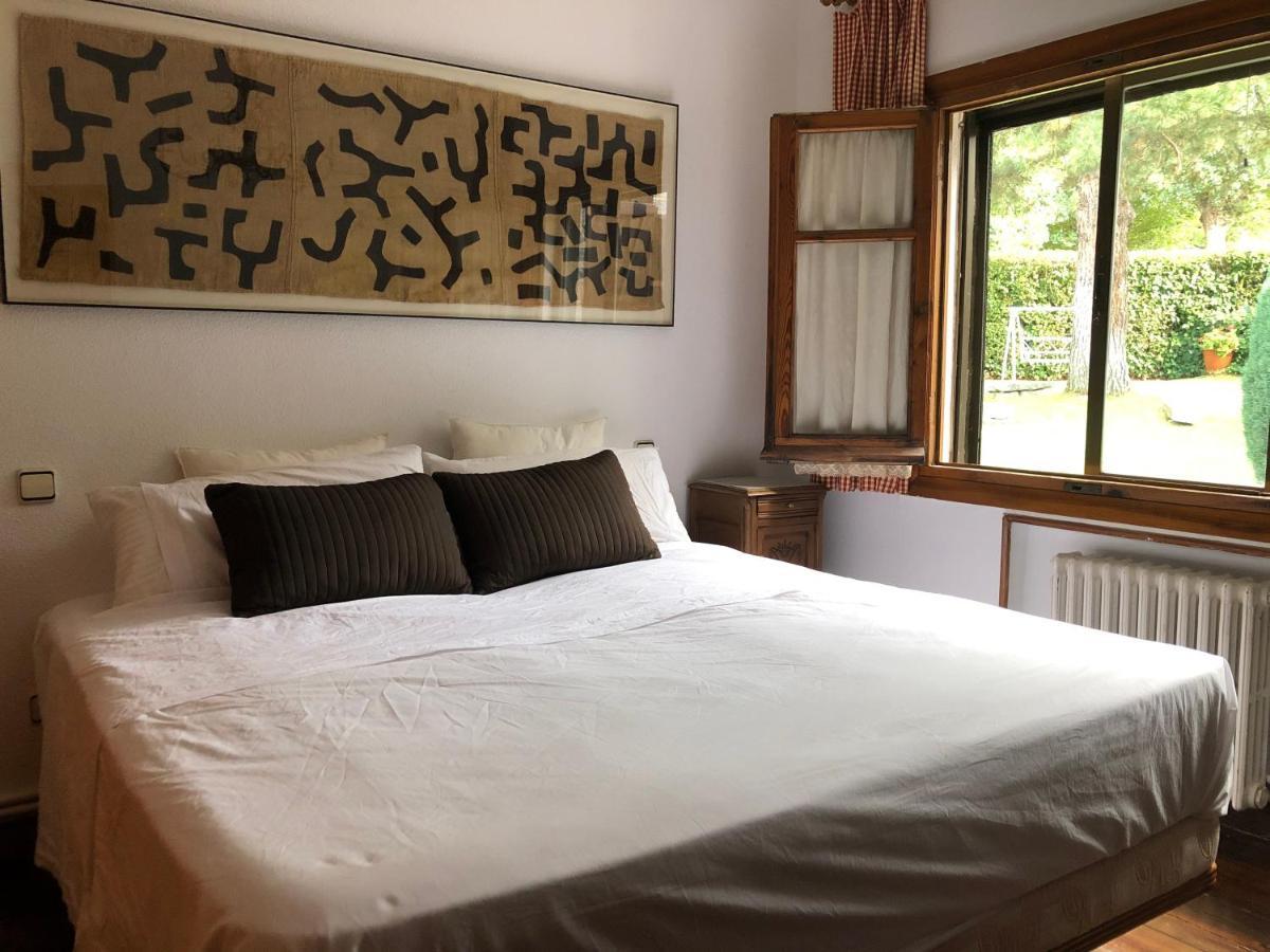 Villa Aurelia - Casa De Campo Con Jardin Y Piscina Entre Madrid Y Segovia Ortigosa del Monte Εξωτερικό φωτογραφία