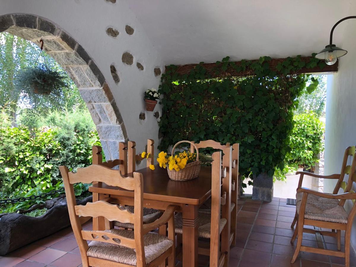 Villa Aurelia - Casa De Campo Con Jardin Y Piscina Entre Madrid Y Segovia Ortigosa del Monte Εξωτερικό φωτογραφία