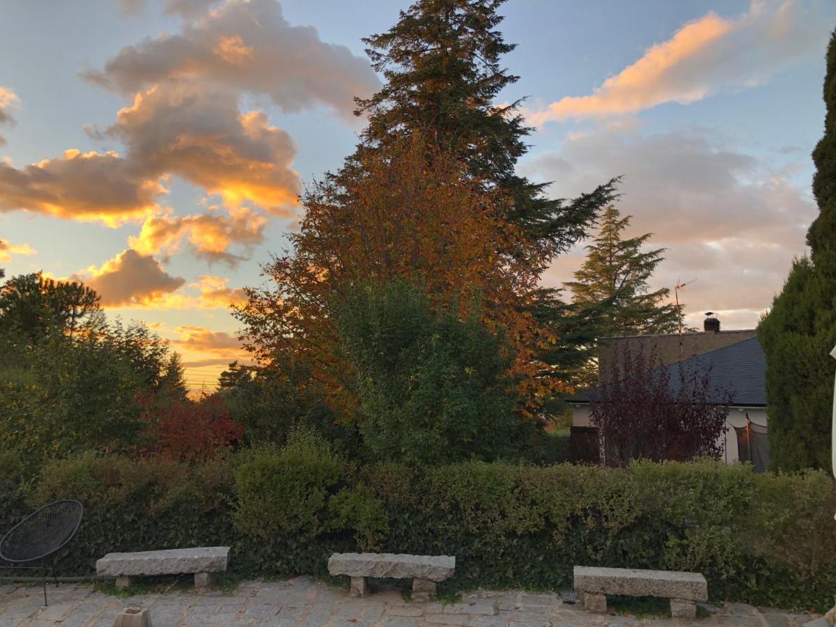 Villa Aurelia - Casa De Campo Con Jardin Y Piscina Entre Madrid Y Segovia Ortigosa del Monte Εξωτερικό φωτογραφία
