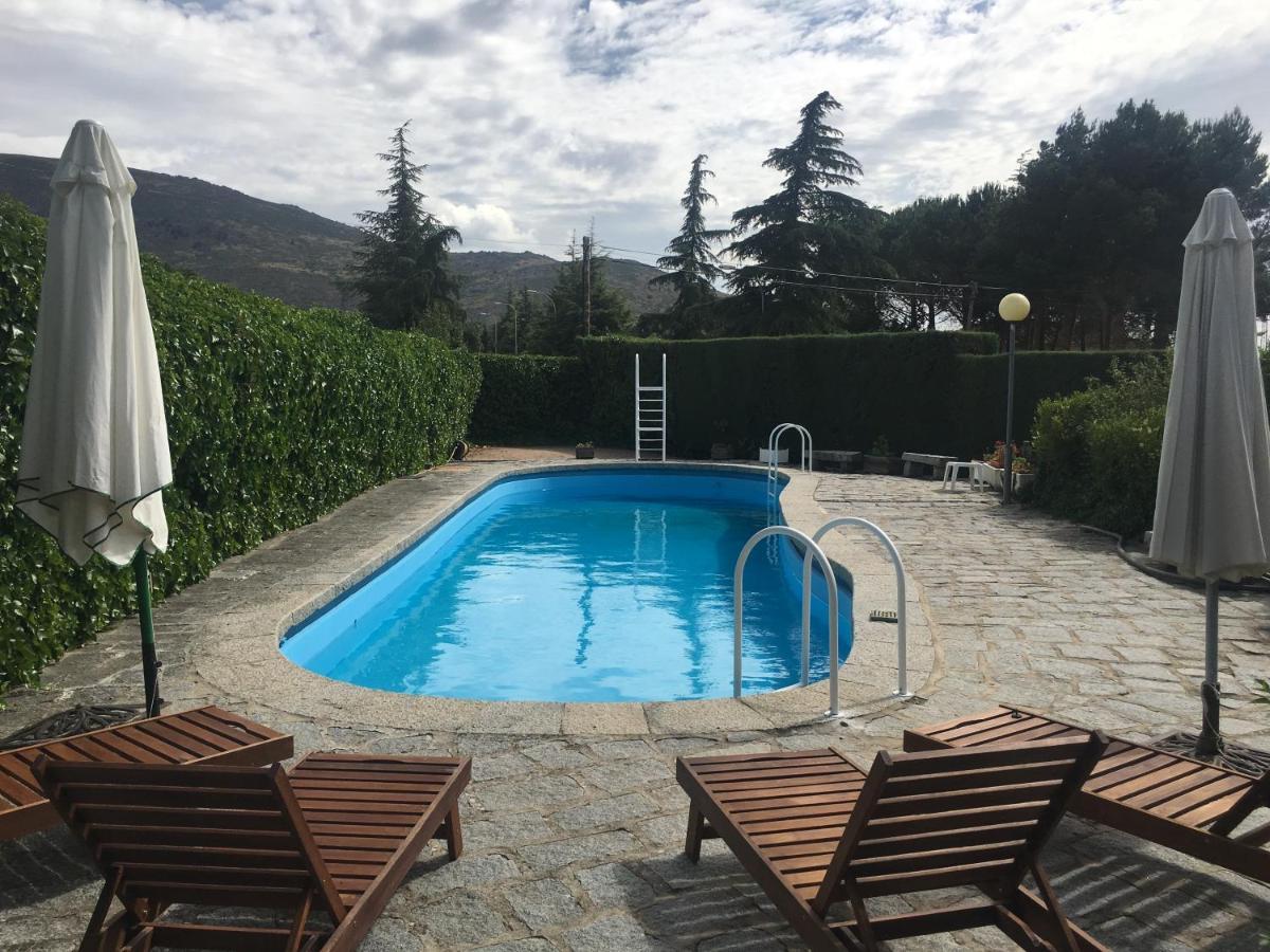 Villa Aurelia - Casa De Campo Con Jardin Y Piscina Entre Madrid Y Segovia Ortigosa del Monte Εξωτερικό φωτογραφία