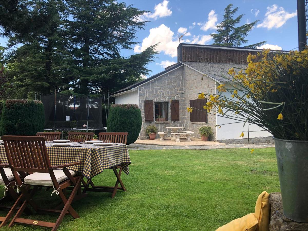 Villa Aurelia - Casa De Campo Con Jardin Y Piscina Entre Madrid Y Segovia Ortigosa del Monte Εξωτερικό φωτογραφία