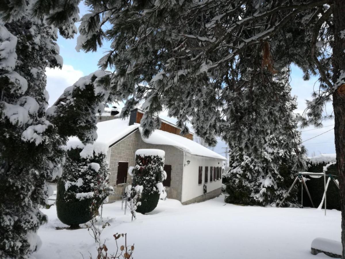 Villa Aurelia - Casa De Campo Con Jardin Y Piscina Entre Madrid Y Segovia Ortigosa del Monte Εξωτερικό φωτογραφία